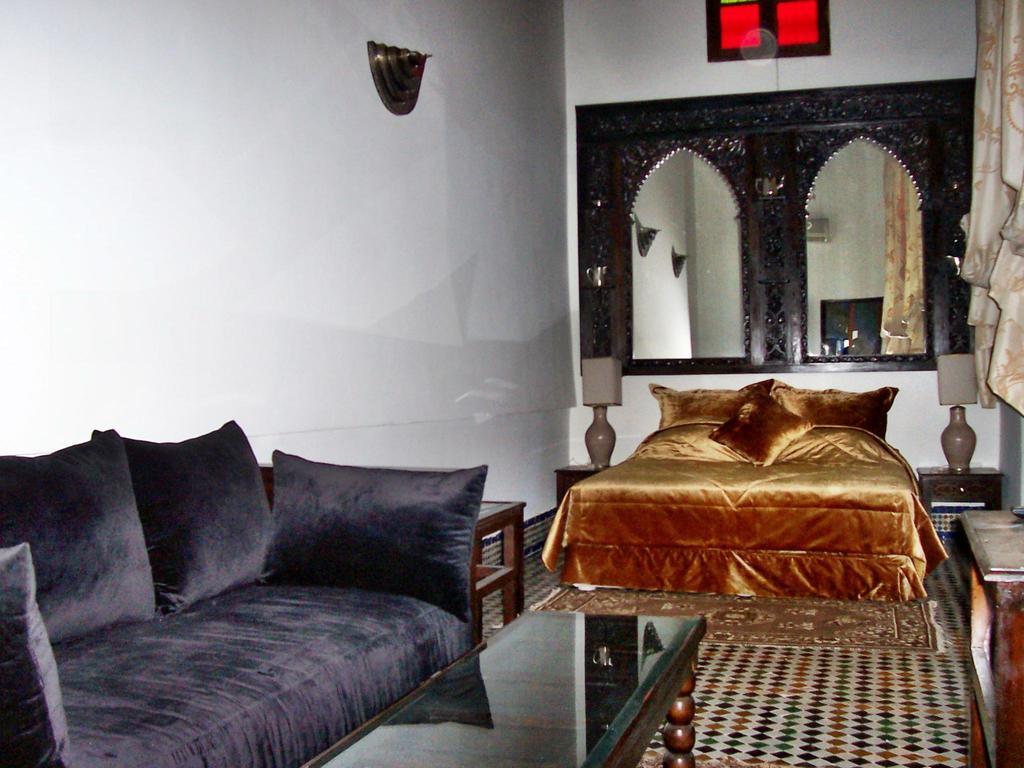 Riad Noujoum Medina Fez Buitenkant foto