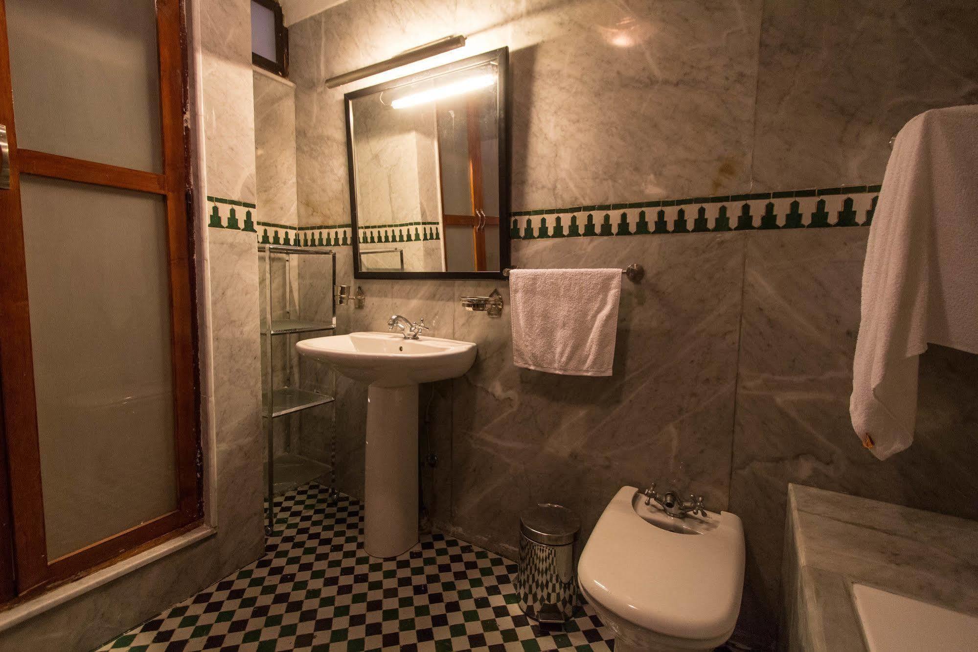Riad Noujoum Medina Fez Buitenkant foto