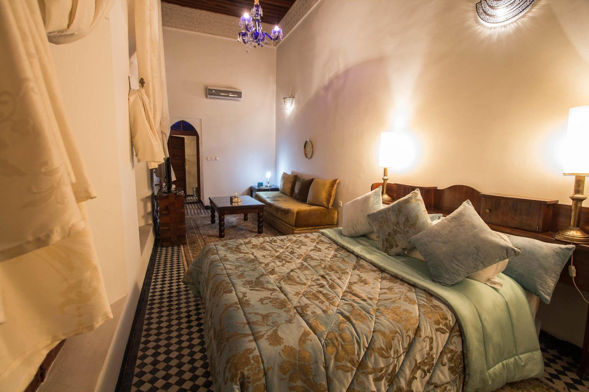 Riad Noujoum Medina Fez Buitenkant foto